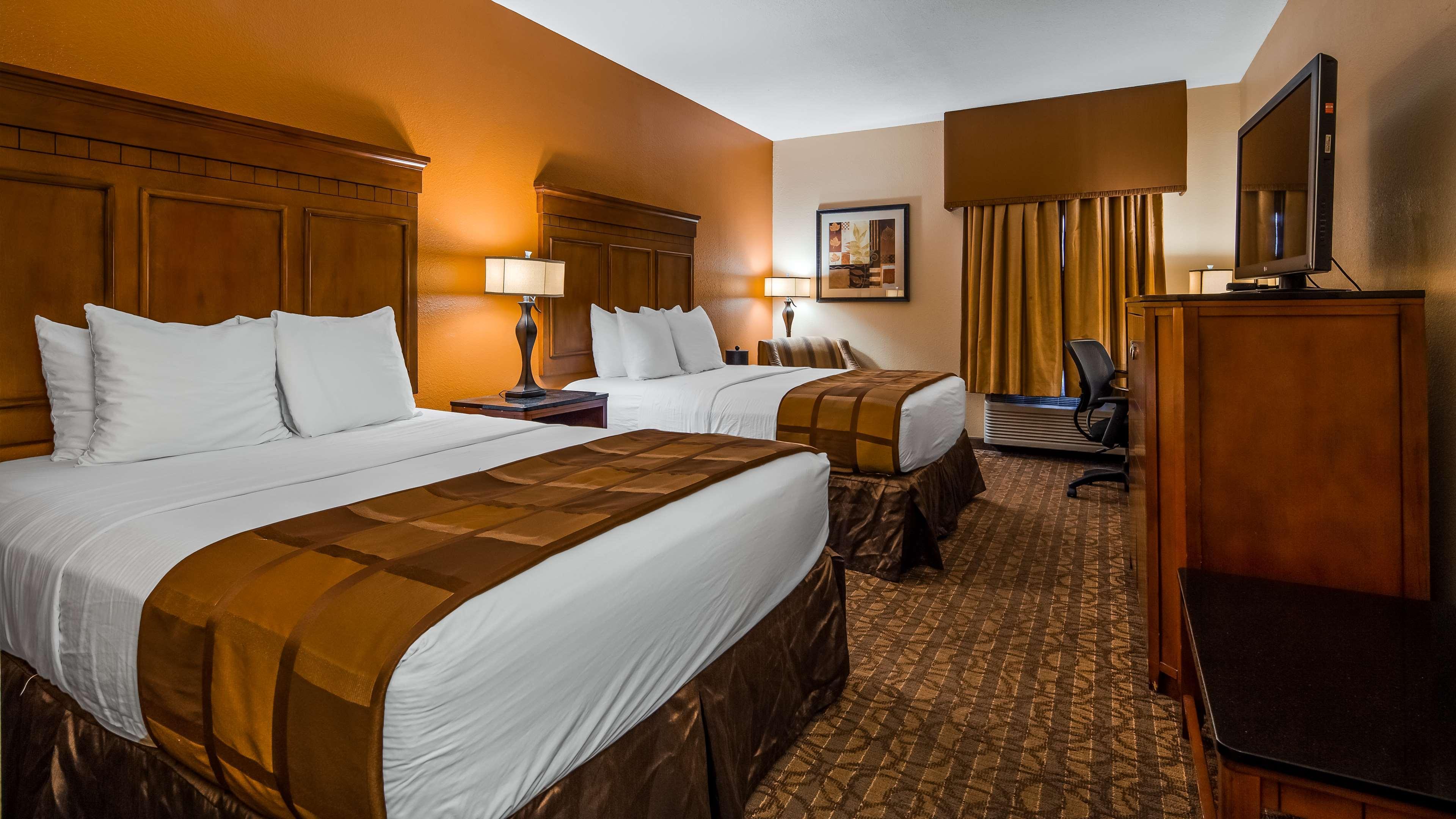 Best Western Plus Midwest Inn & Suites Salina Zewnętrze zdjęcie