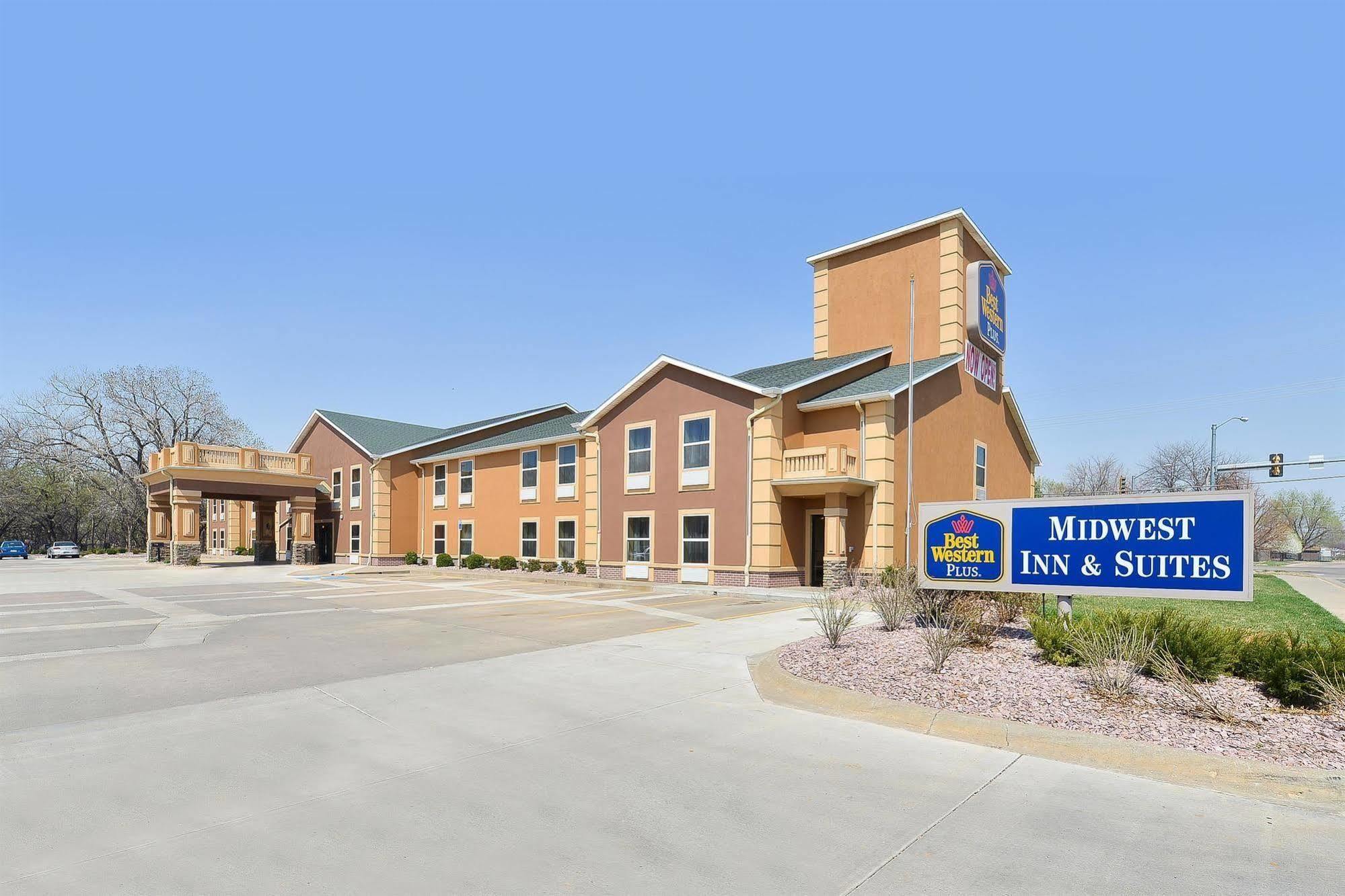 Best Western Plus Midwest Inn & Suites Salina Zewnętrze zdjęcie