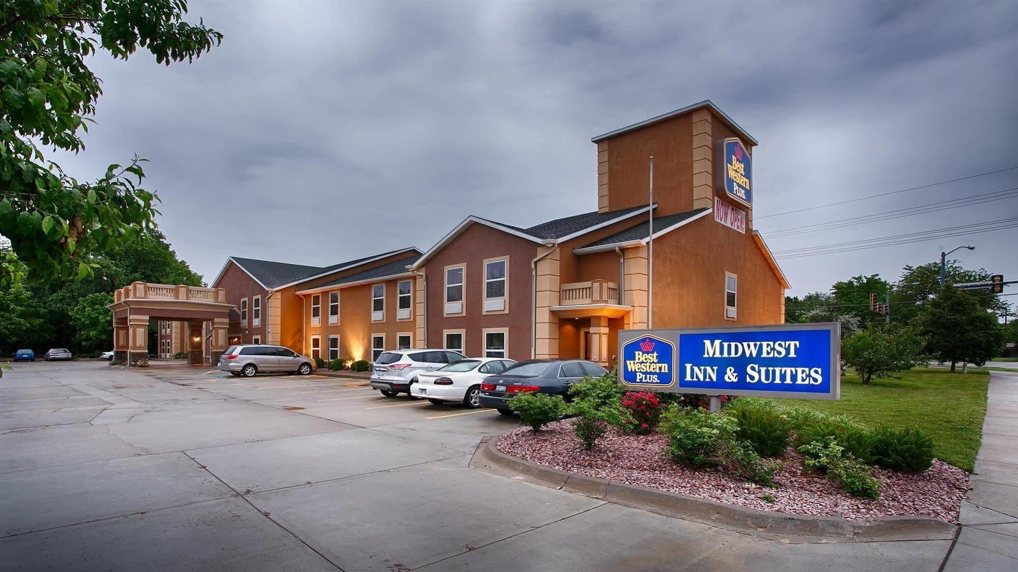Best Western Plus Midwest Inn & Suites Salina Zewnętrze zdjęcie