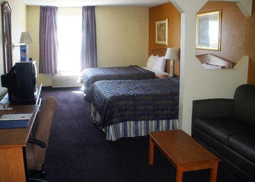 Best Western Plus Midwest Inn & Suites Salina Pokój zdjęcie